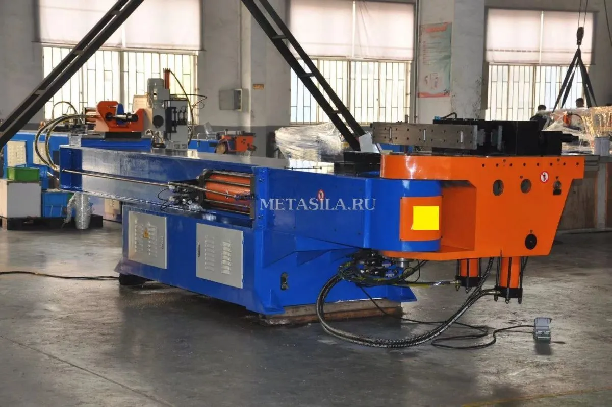 картинка Гибочный станок с ЧПУ  от магазина Метасила