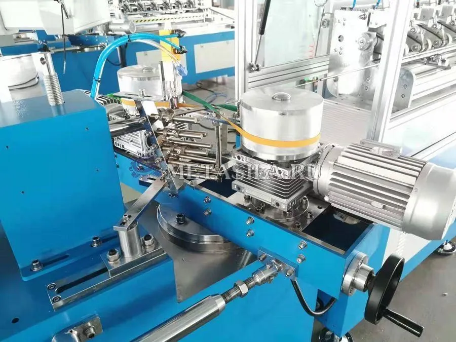 картинка Машина для производства одноразовых бумажных соломинок от магазина Метасила