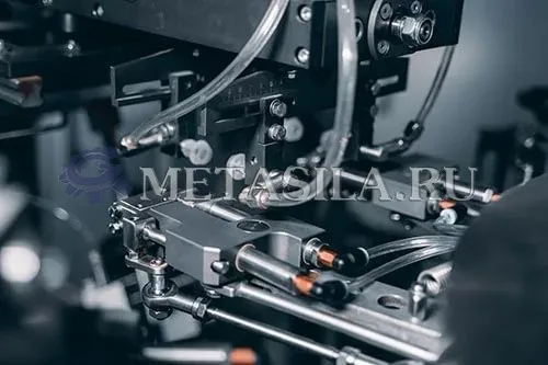 фото Автоматическая ротационная машина для наполнения и запечатывания готовых пакетов от магазина Метасила