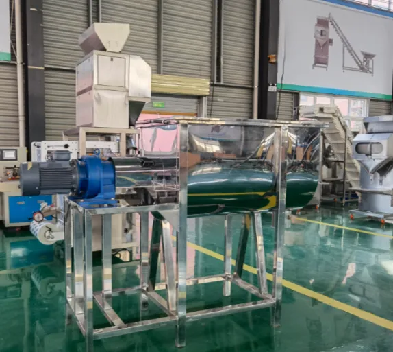 картинка Горизонтальный промышленный смеситель для сухого сырья, модель 300 от магазина Метасила