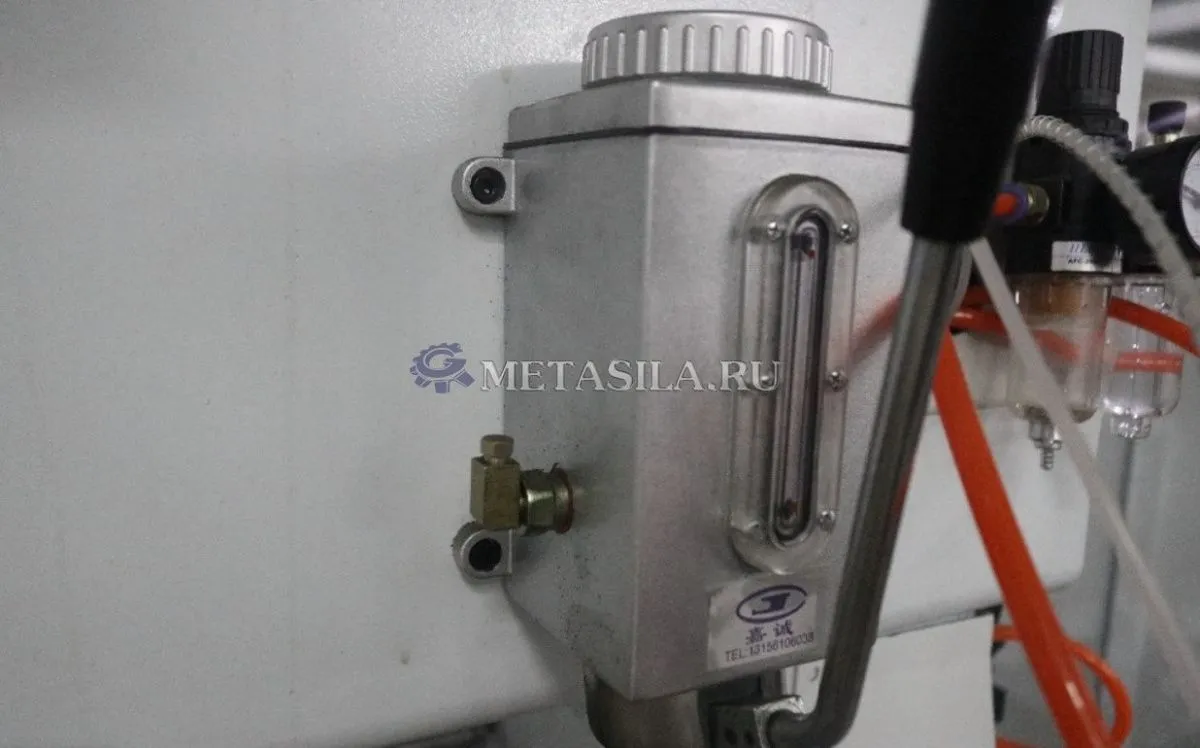 картинка Фрезерный станок по дереву с ЧПУ от магазина Метасила