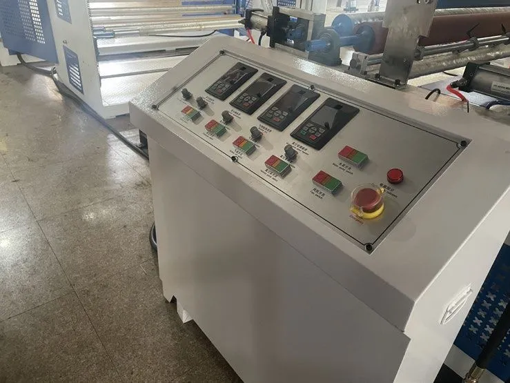 картинка Станок по производству ВПП (модель R-45) от магазина Метасила