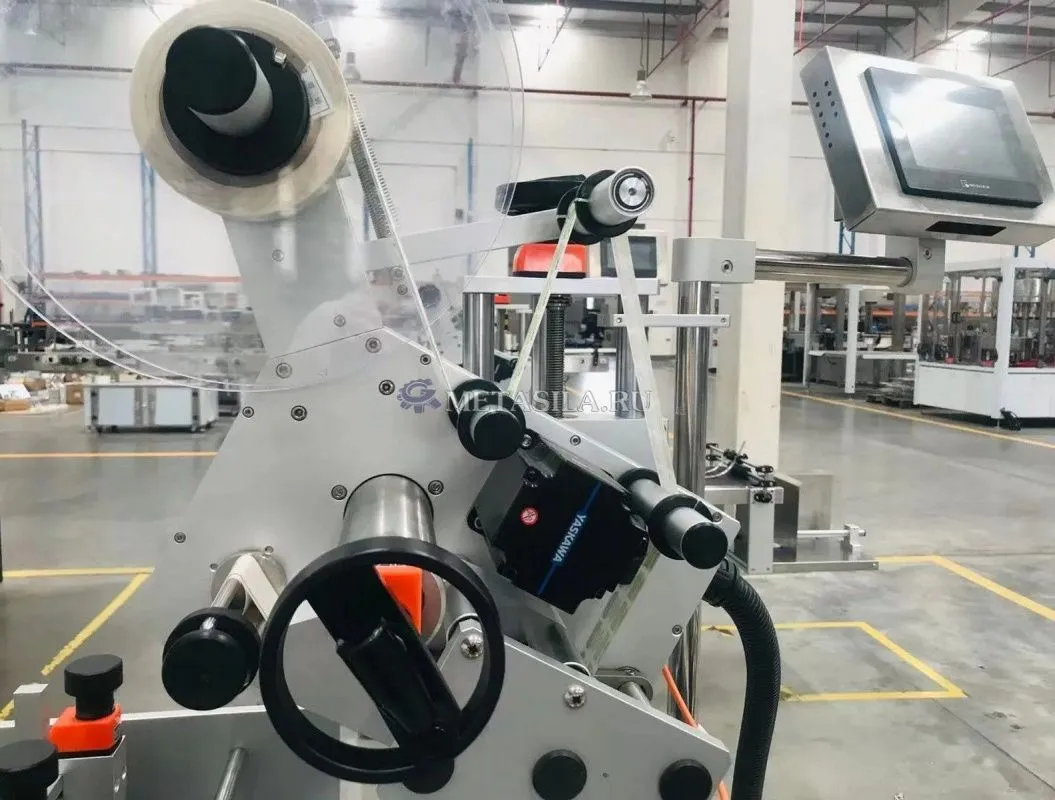 картинка Этикетировочная машина для наклеек на товары от магазина Метасила