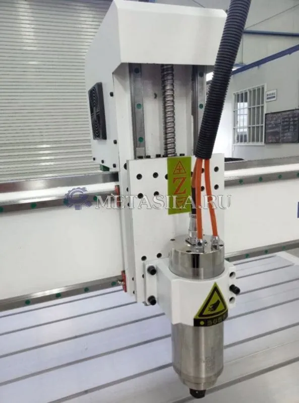 картинка Фрезерный станок по дереву с ЧПУ от магазина Метасила