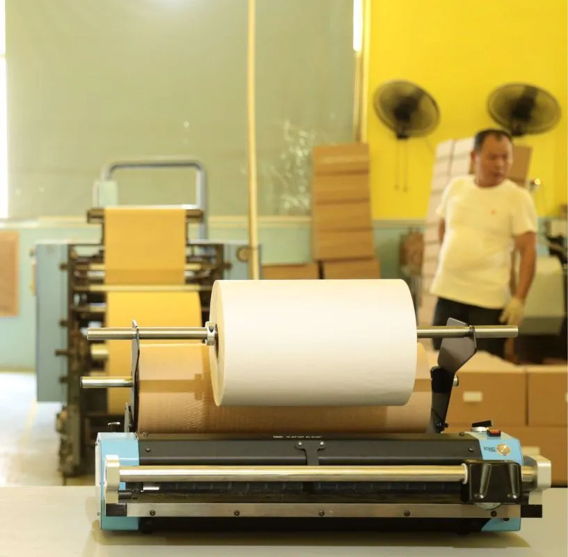 картинка Эспандер для растяжки картонных сот A25 от магазина Метасила