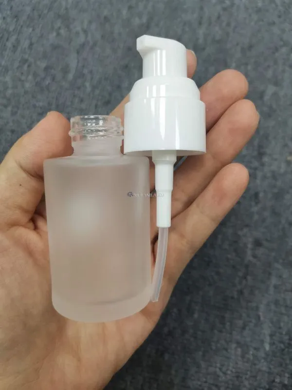 картинка Пластиковые баночки для упаковки косметики от магазина Метасила