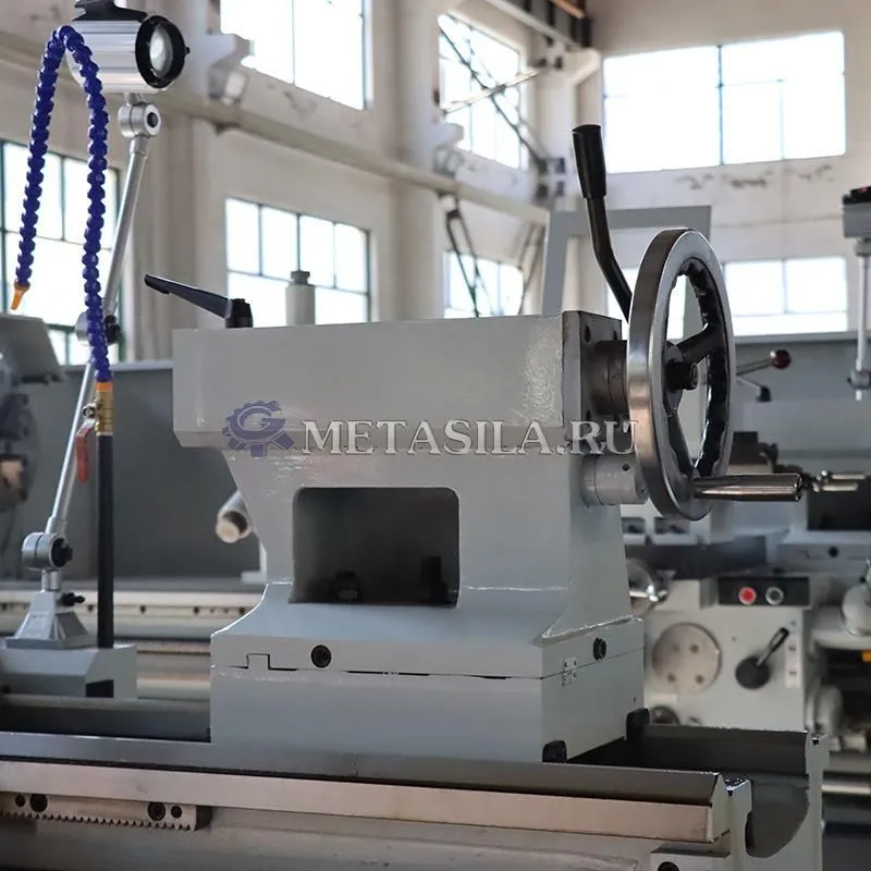 картинка Токарно-винторезный станок  от магазина Метасила