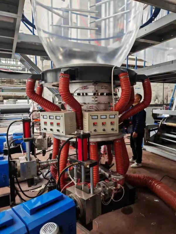 картинка Машина для производства термоусадочной пленки UB14 от магазина Метасила