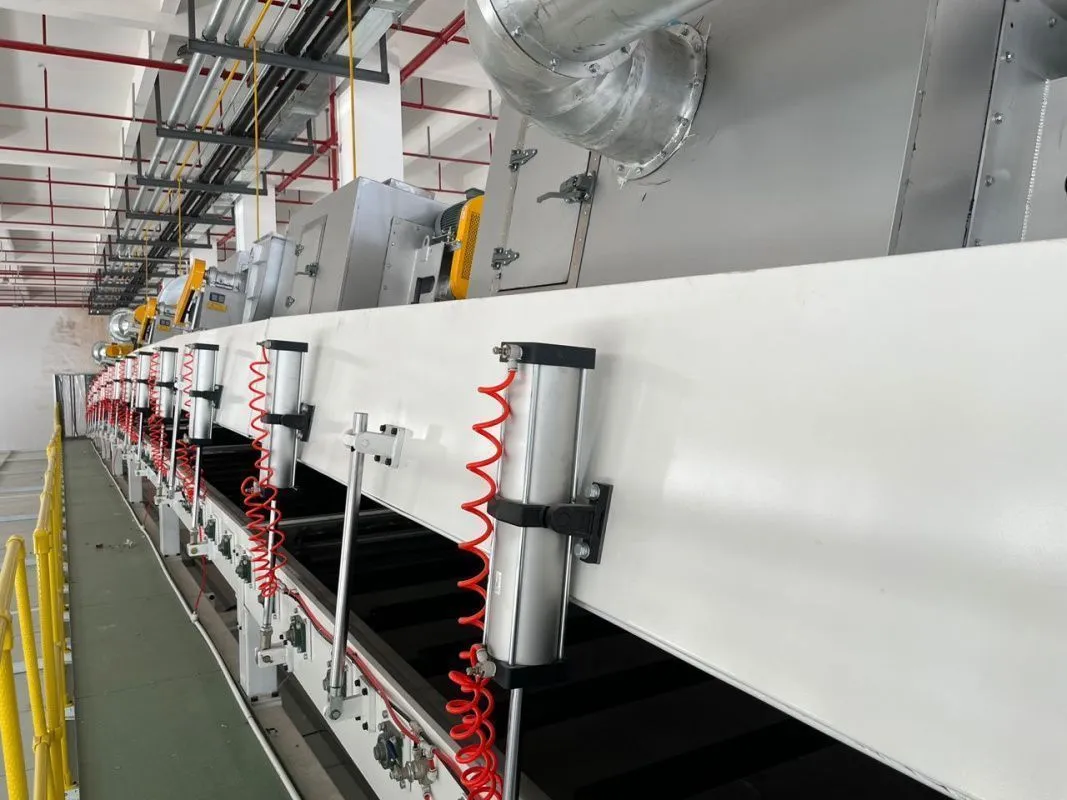 картинка Линия для силиконизации бумаги E-1500 от магазина Метасила