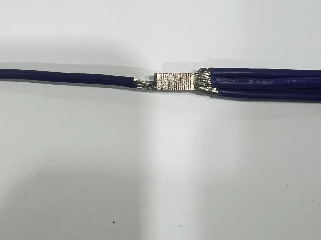 картинка Ультразвуковой сварочный аппарат для сварки медных и алюминиевых проводов, модель 3000W от магазина Метасила