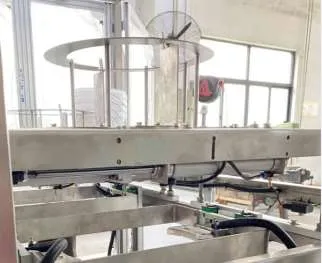 фото Станок для розлива и упаковки продукции в пластиковые ведра 5 литров от магазина Метасила