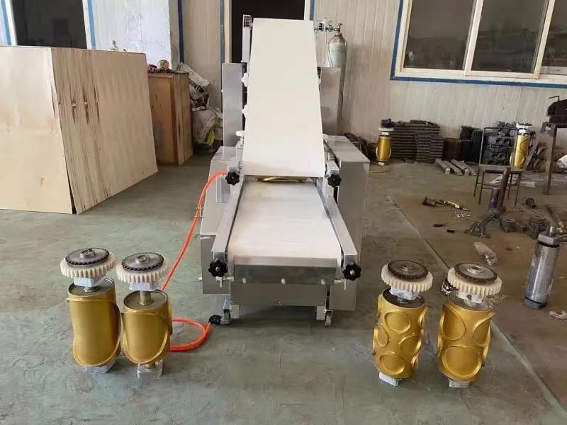 картинка Станок для формирования теста XD-20 от магазина Метасила