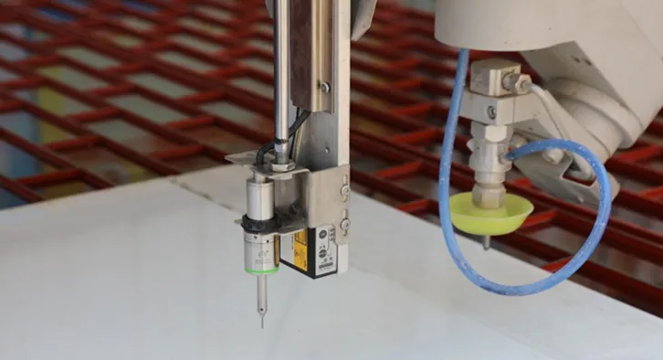 картинка Станок для фигурной резки асбестоцементных плит и других материалов, модель ER-7 от магазина Метасила