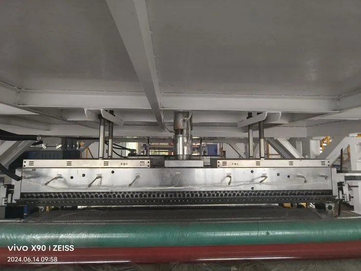 картинка Станок по производству ВПП (модель R-45) от магазина Метасила