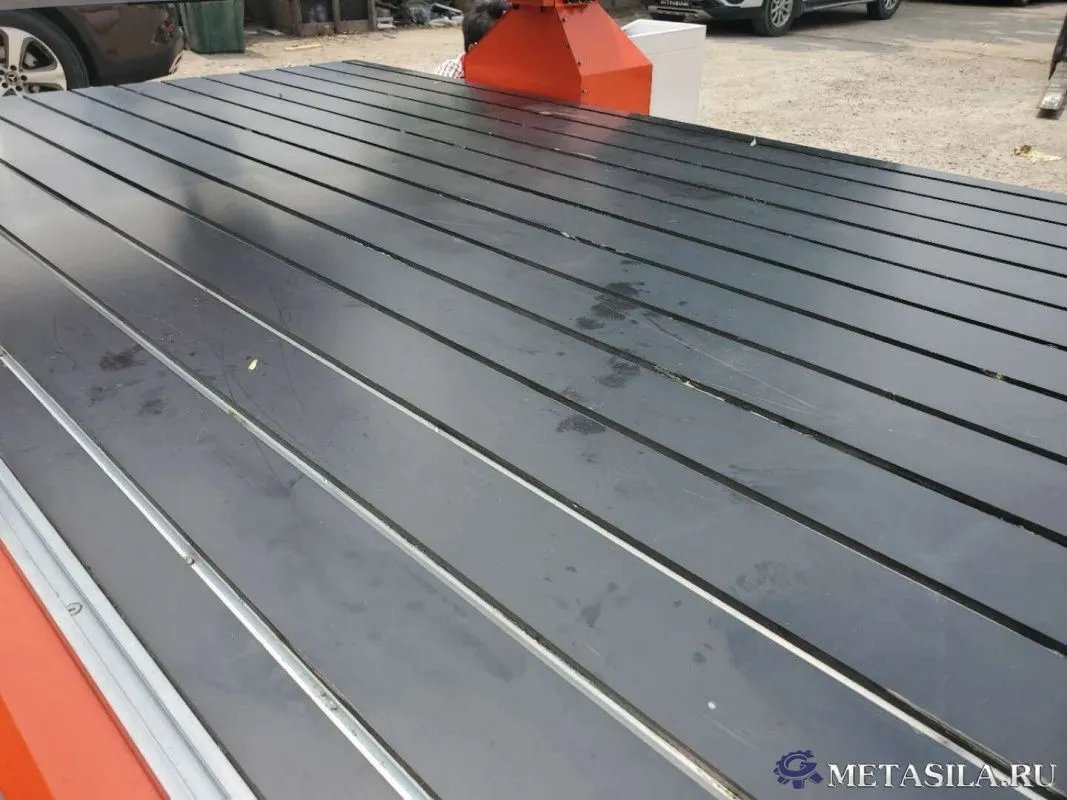 картинка Фрезерный станок по дереву с ЧПУ от магазина Метасила