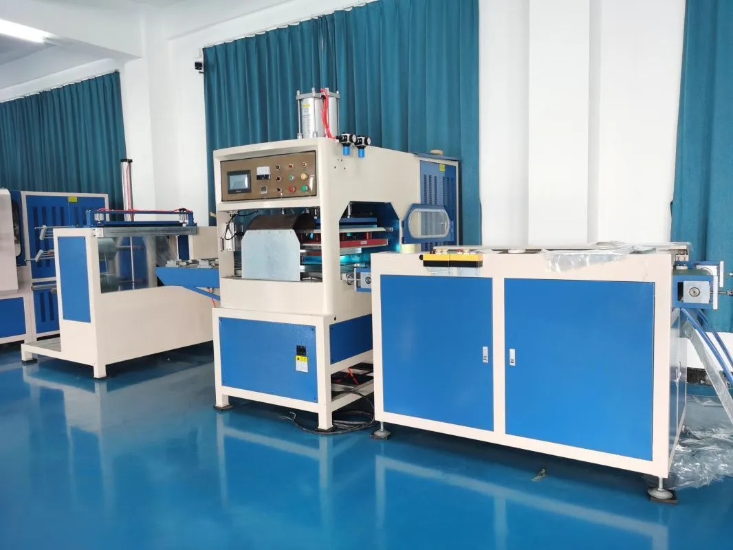 картинка Станок для производства браслетов из термополиуретана от магазина Метасила