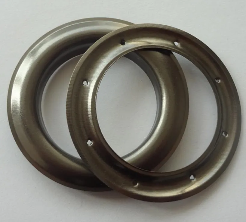 картинка Полуавтоматическая машина для пробивки люверсов W-84 от магазина Метасила