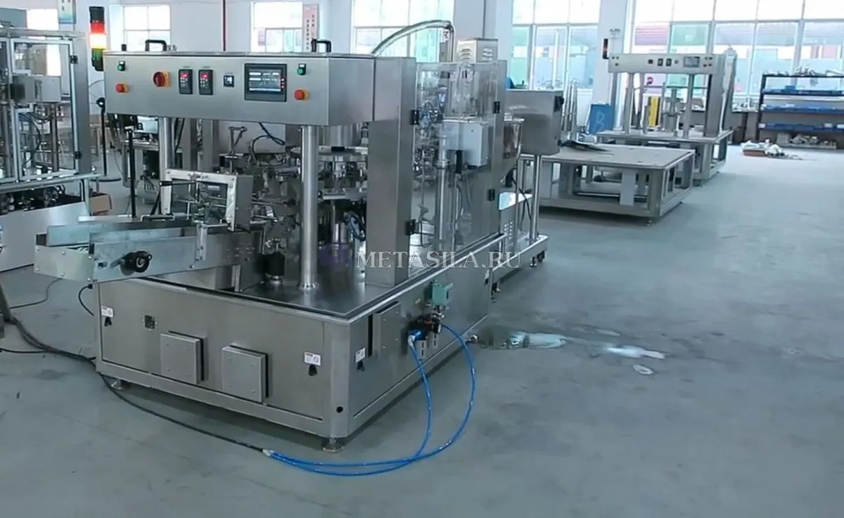 фото Машина для упаковки в термоусадочную пленку от магазина Метасила