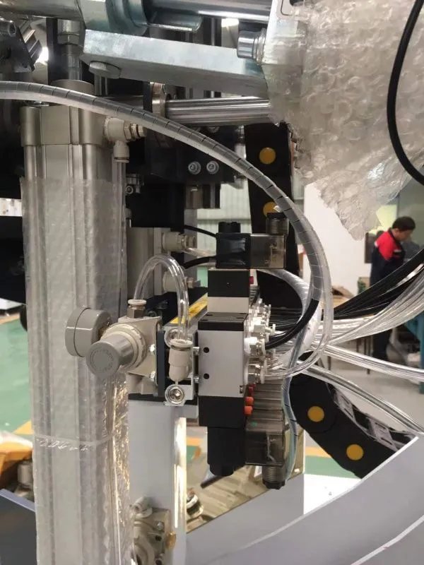 картинка Автоматический аппарат для наполнения осушителем стеклопакетов, модель MS2 от магазина Метасила