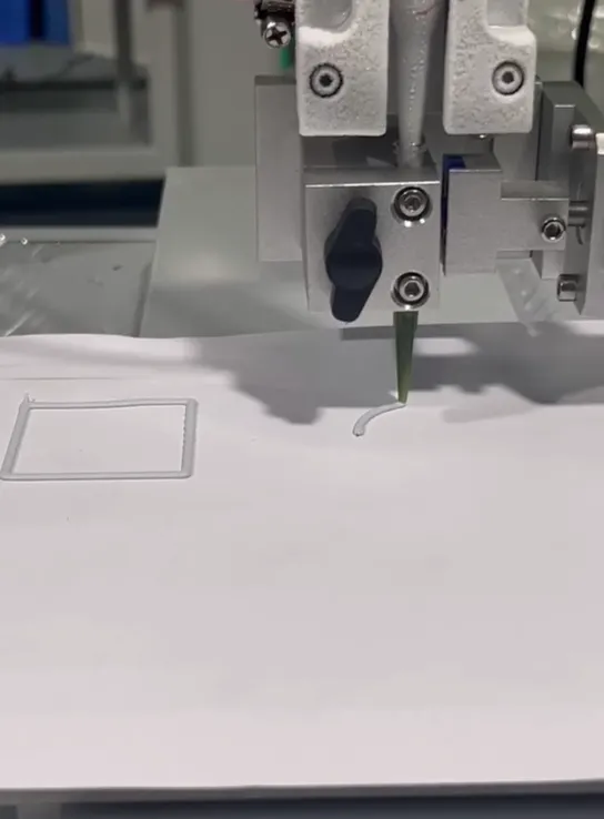 картинка Трехосевой автоматический дозатор клея, модель LK-300 от магазина Метасила