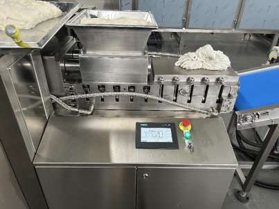 картинка Автоматическая линия по производству жевательной резинки FK54 от магазина Метасила