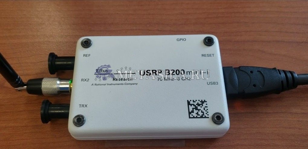 картинка USRP B 200 mini-I модуль (ПКИ)  от магазина Метасила