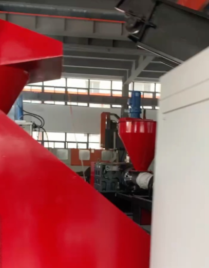 картинка Экструзионная линия гранулирования PP, PE, модель 200-250 кг/ч   от магазина Метасила