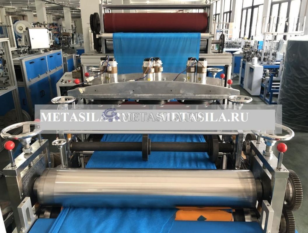 картинка Линия по производству одноразовых нетканых медицинских халатов AS-06 от магазина компании Метасила
