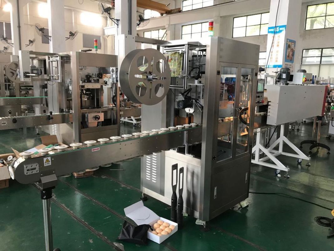 фото Термоусадочная упаковочная машина для бомбочек для ванн RF214B от магазина Метасила