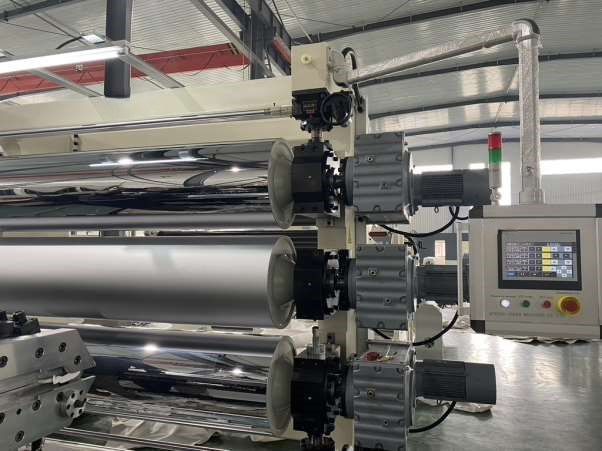 картинка Линия для производства однослойных листов из полипропилена SL2500 от магазина Метасила