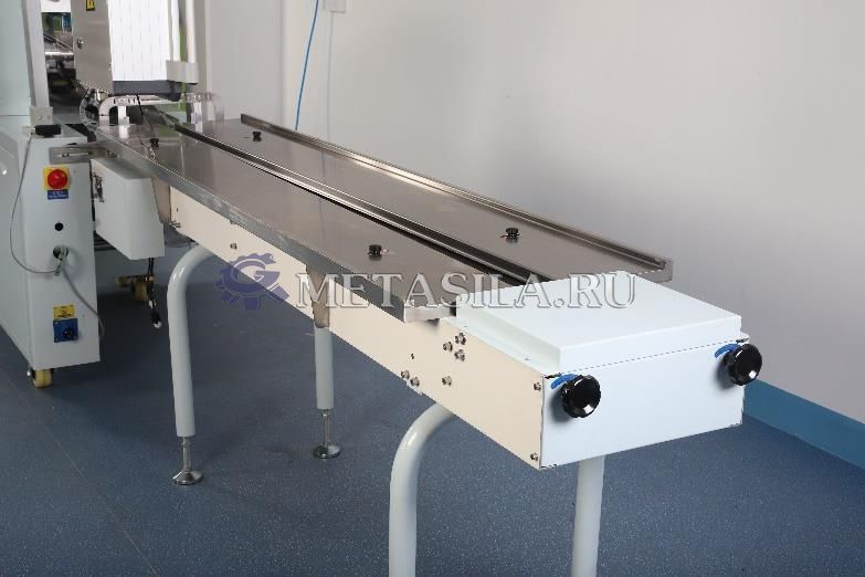 фото Упаковочный станок для упаковки в воздушно-пузырчатую пленку N-023 от магазина Метасила