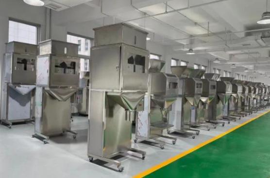 фото Полуавтоматическая линия для фасовки порошковой и гранулированной продукции (25 кг) от магазина Метасила