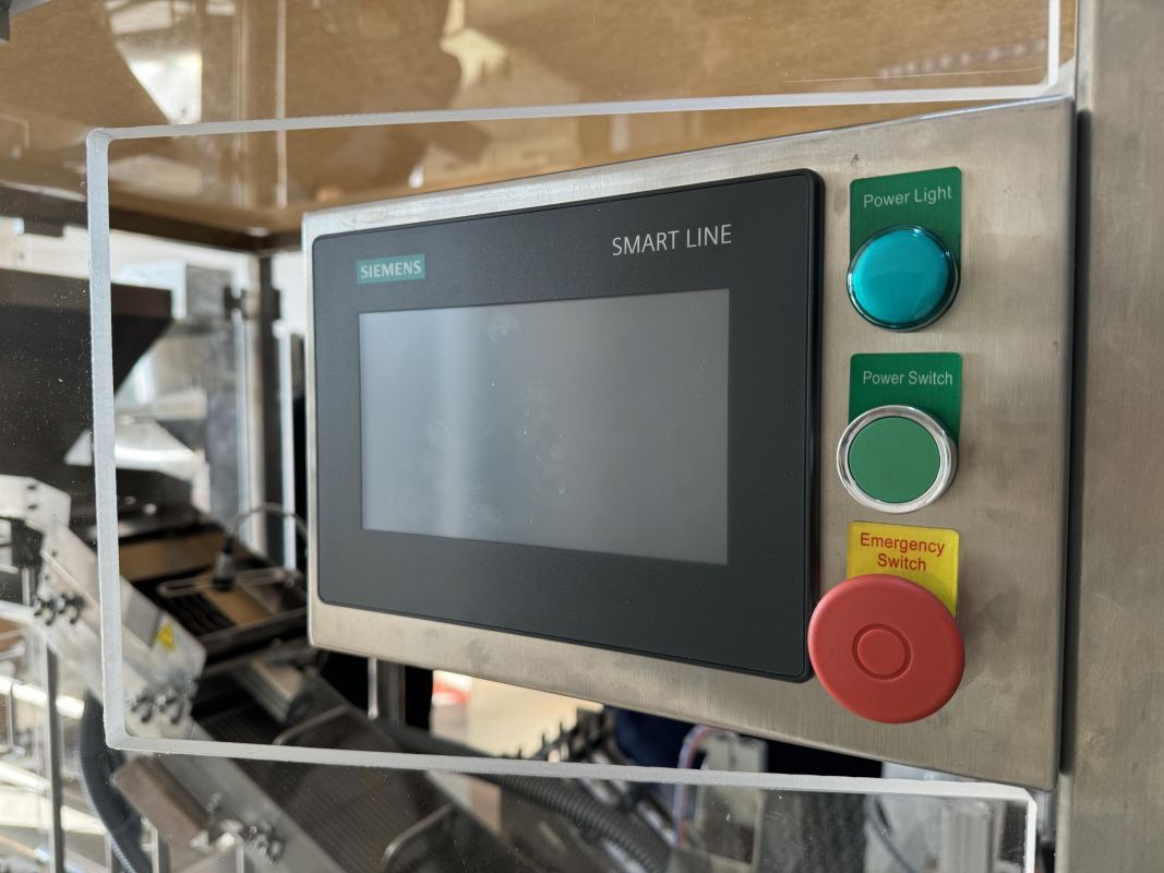 фото Станок для упаковки шипучих таблеток в тубы (модель X400) от магазина Метасила