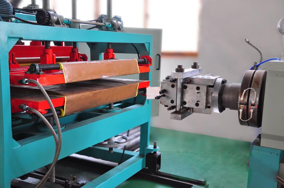 картинка Линия по производству пенопластовых плит CO2 XPS от магазина Метасила