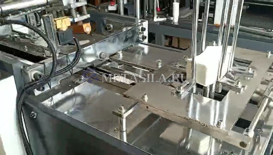 картинка Автоматическая машина для производства бумажных стаканчиков от магазина Метасила