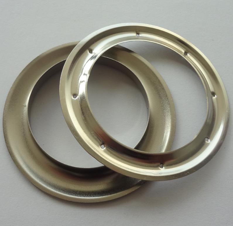 картинка Полуавтоматическая машина для пробивки люверсов W-84 от магазина Метасила