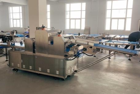 картинка Линия по производству печенья с начинкой X6 от магазина Метасила