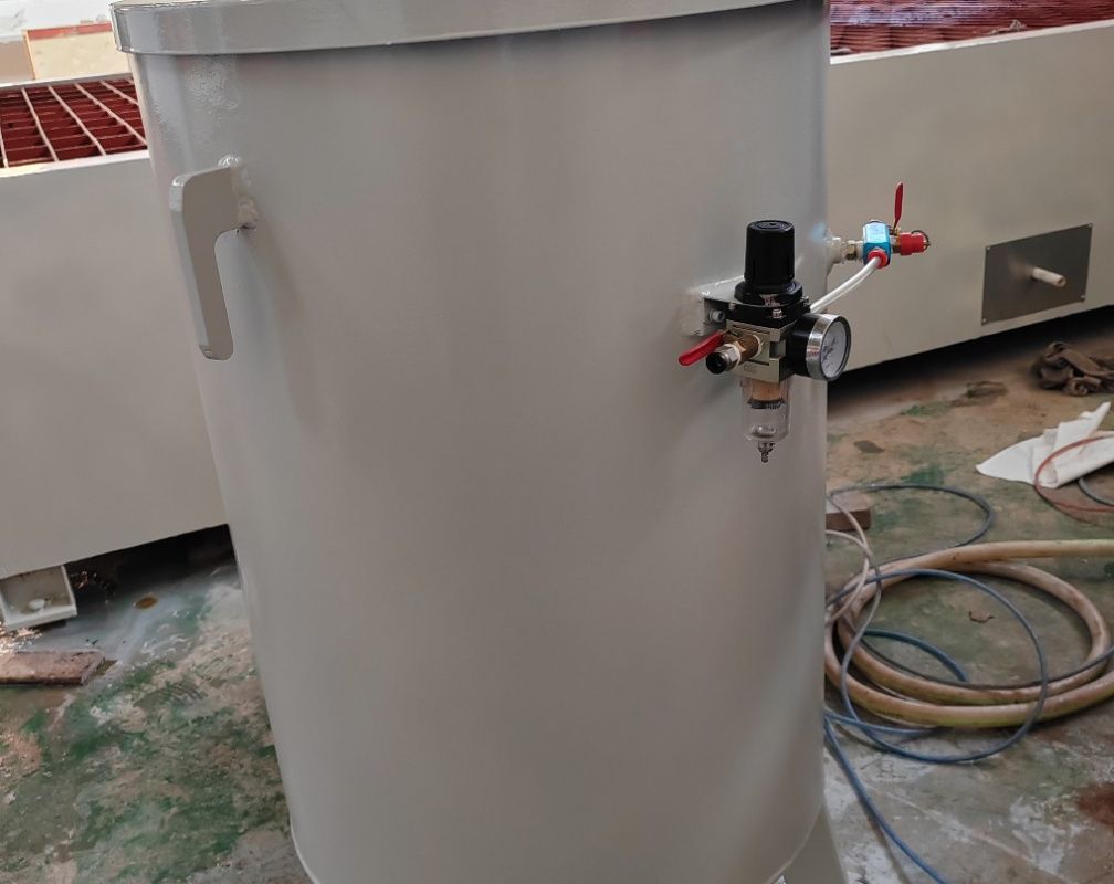 картинка Станок для фигурной резки асбестоцементных плит и других материалов, модель ER-7 от магазина Метасила