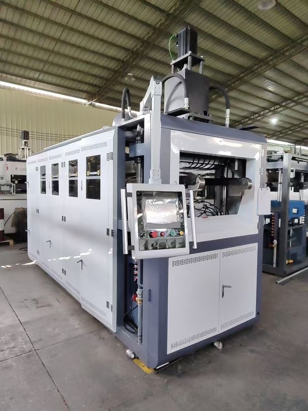 картинка Термоформовочный станок для производства пластиковых стаканов DKL08 от магазина Метасила