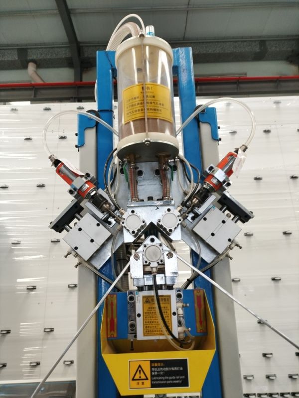 картинка Автоматический дозатор осушителя в спейсеры L03GF от магазина Метасила