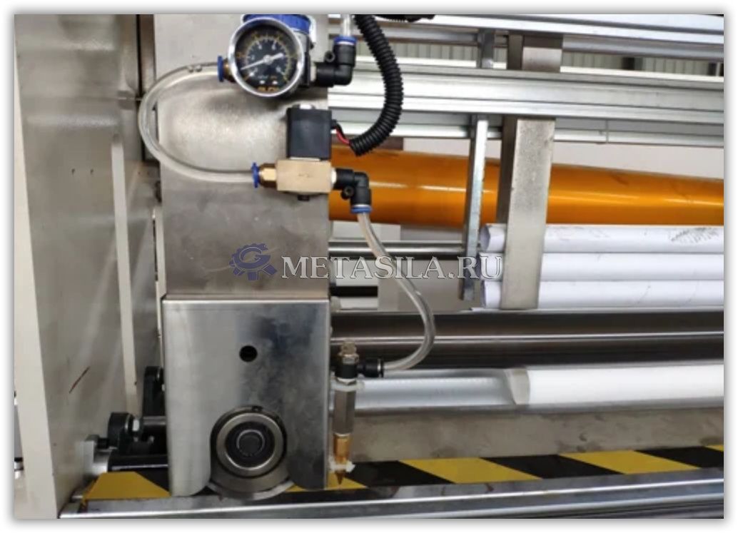 картинка Автоматическая машина для производства рулонной туалетной бумаги DZ75 от магазина Метасила