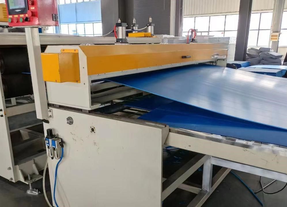 картинка Линия по производству листов из полипропилена FD2000 от магазина Метасила