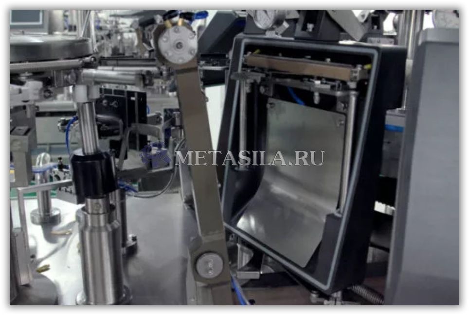 фото Полностью автоматическая роторная вакуумная герметизирующая машина от магазина Метасила