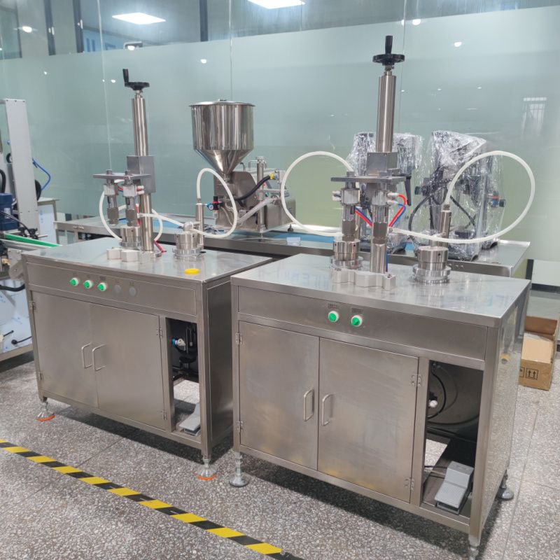 Semi-auto aerosol liquid filling machine.jpg