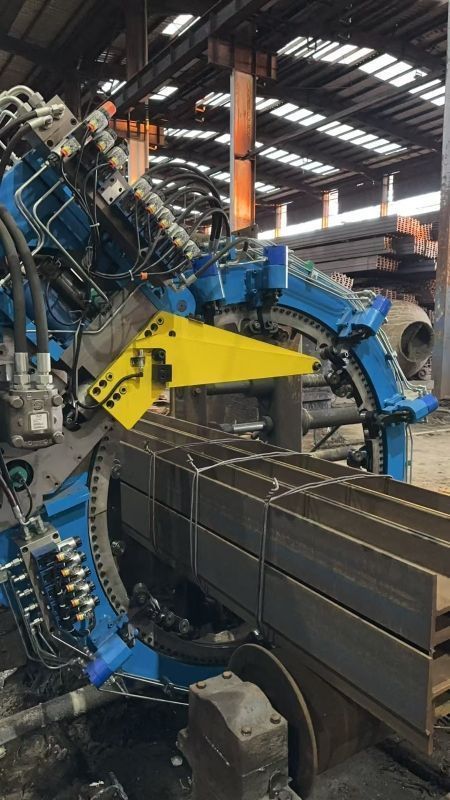 фото Автоматическая обвязочная машина (упаковщик) для труб, профилей, модель SDF от магазина Метасила