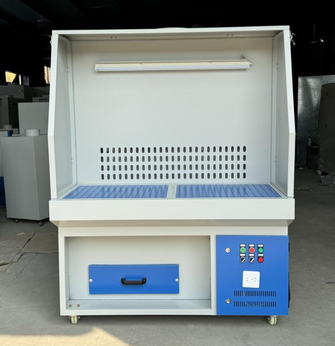 картинка Стол для шлифовальных работ с вытяжкой, модель N 500 от магазина Метасила