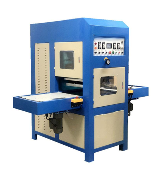 картинка Линия для производства мочеприемников, модель YTR-700 от магазина Метасила