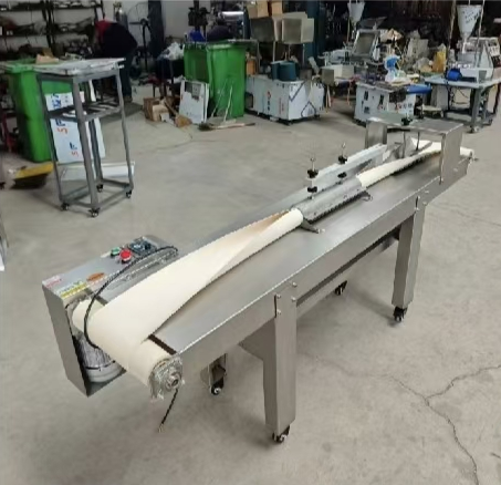 картинка Машина для формовки Бейглов D-454 от магазина Метасила