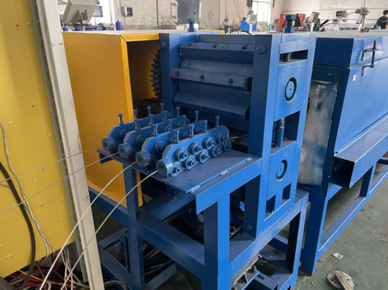 картинка Линия производства зигзагообразгой проволоки с покрытием, модель MK-10 от магазина Метасила