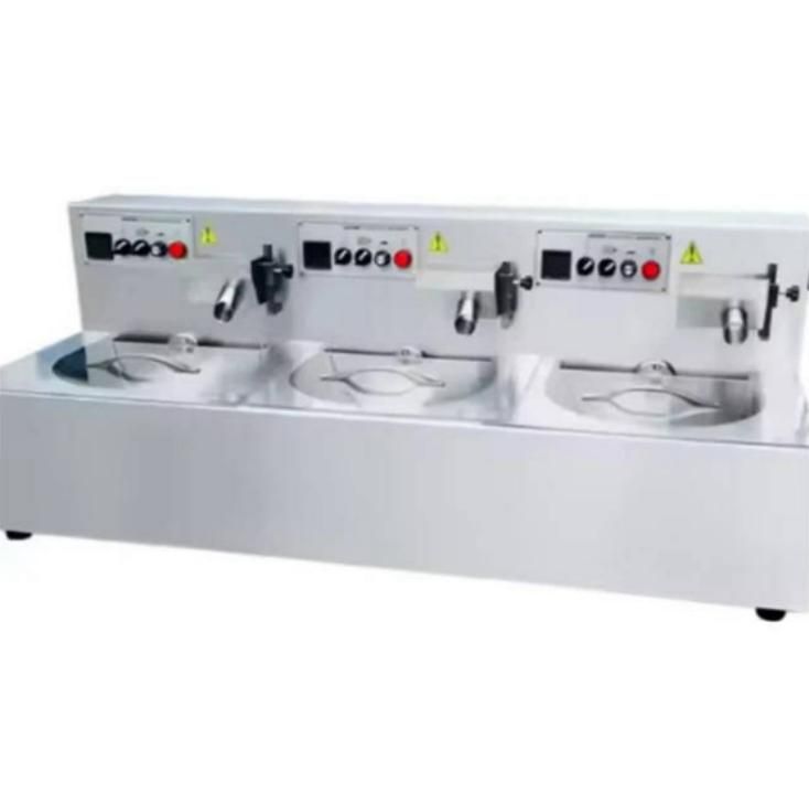 картинка Машина для плавления шоколада (три бака) от магазина Метасила